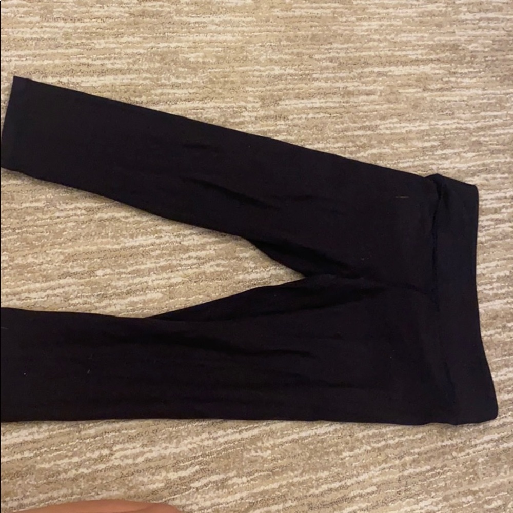 Cropped black/ reversible girls leggings
